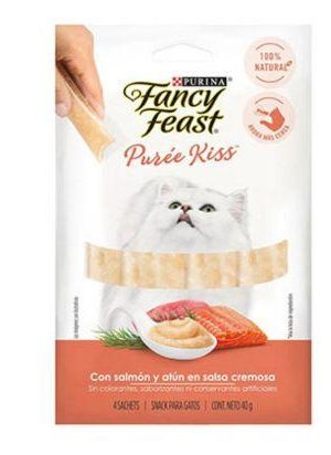 Fancy Feast Purée Kiss